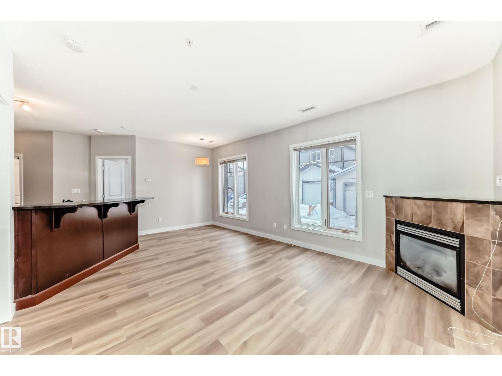 #103 7907 109 ST NW - 24