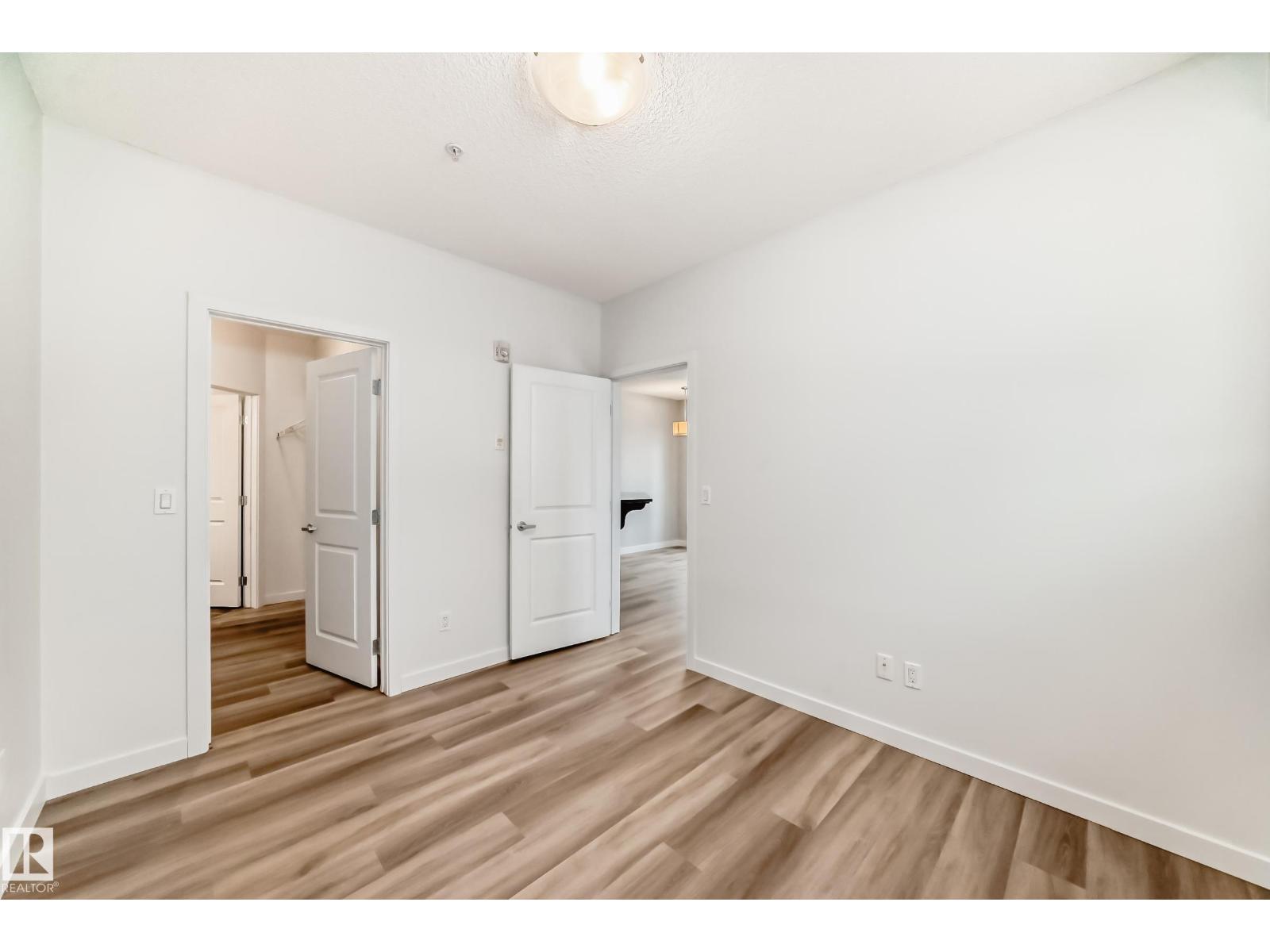 #103 7907 109 ST NW - 28