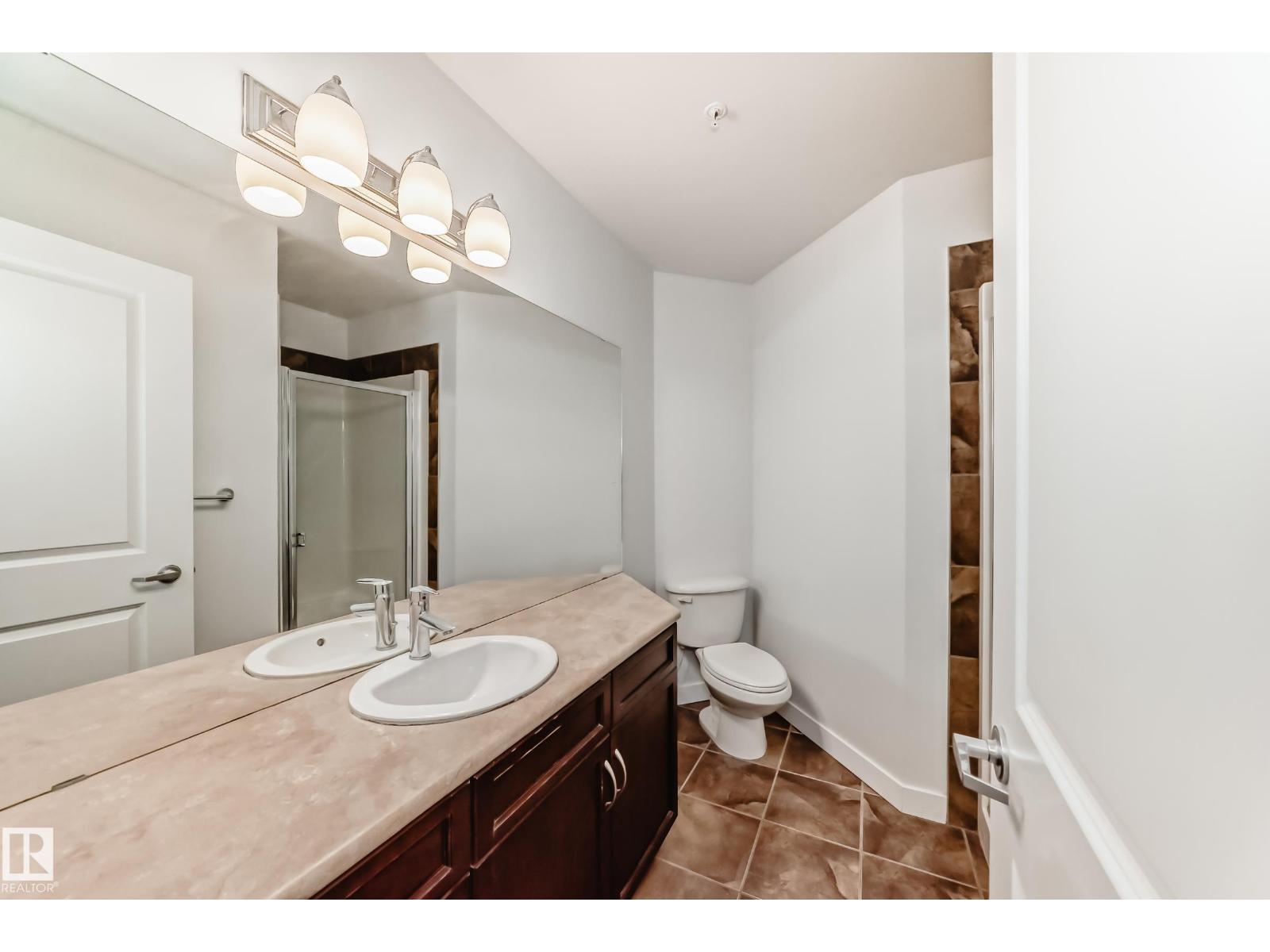 #103 7907 109 ST NW - 29