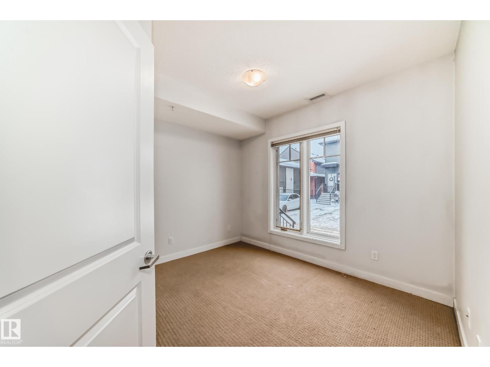 #103 7907 109 ST NW - 34