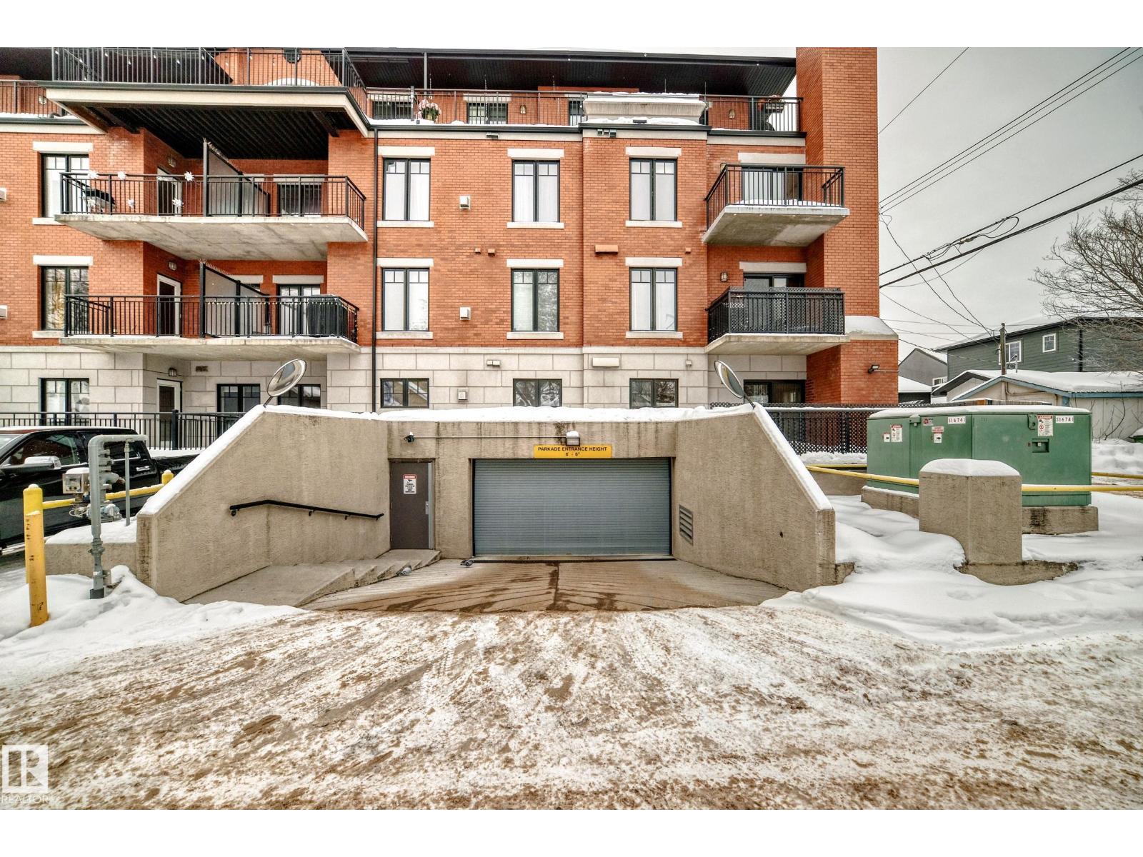 #103 7907 109 ST NW - 51