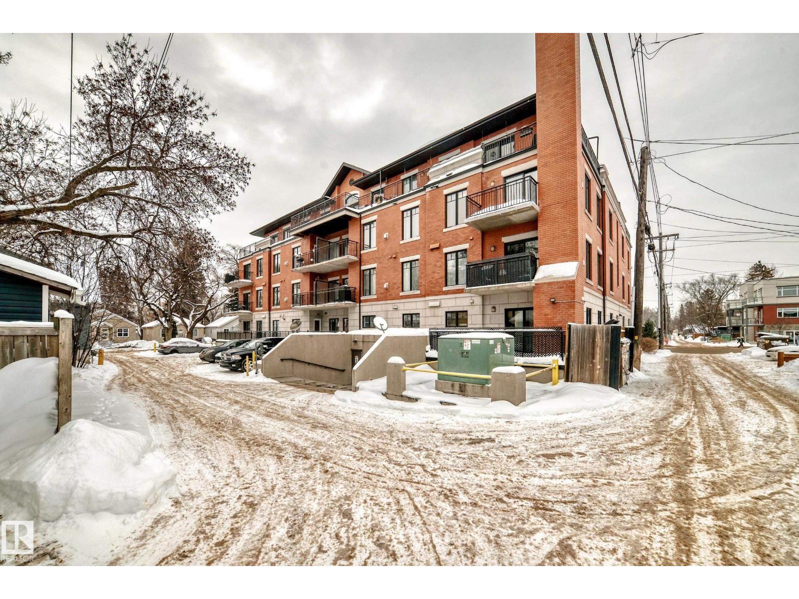 #103 7907 109 ST NW - 52