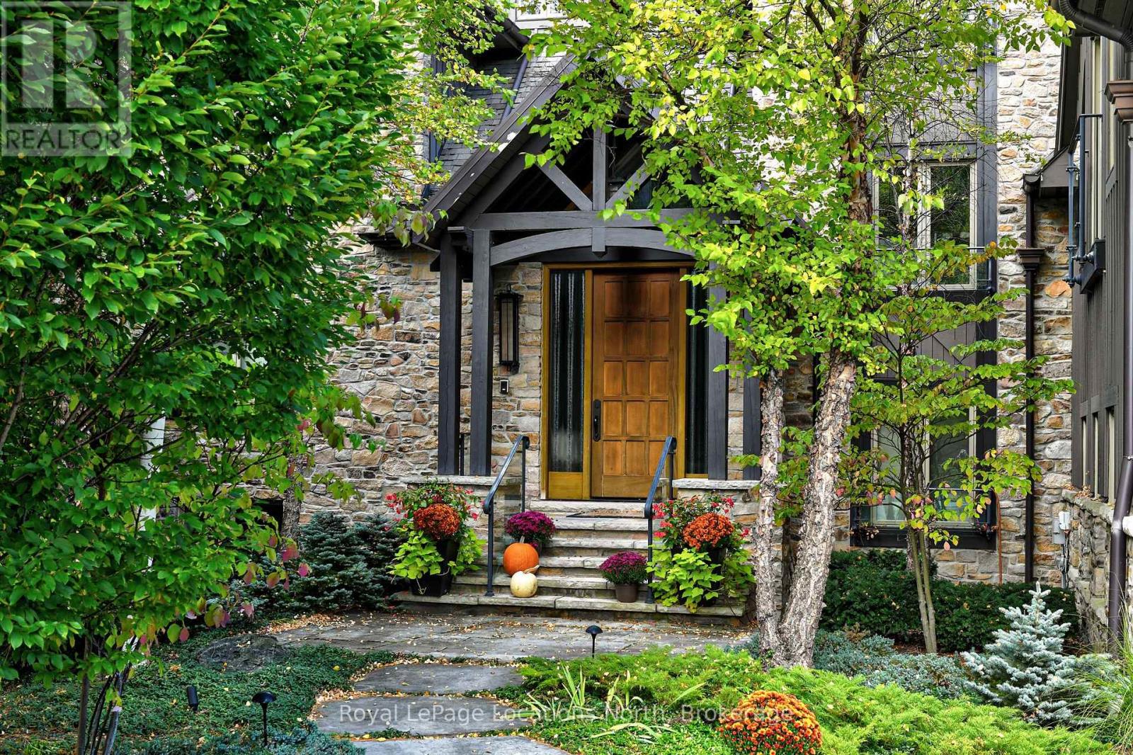 115 ELLIS DRIVE - 5