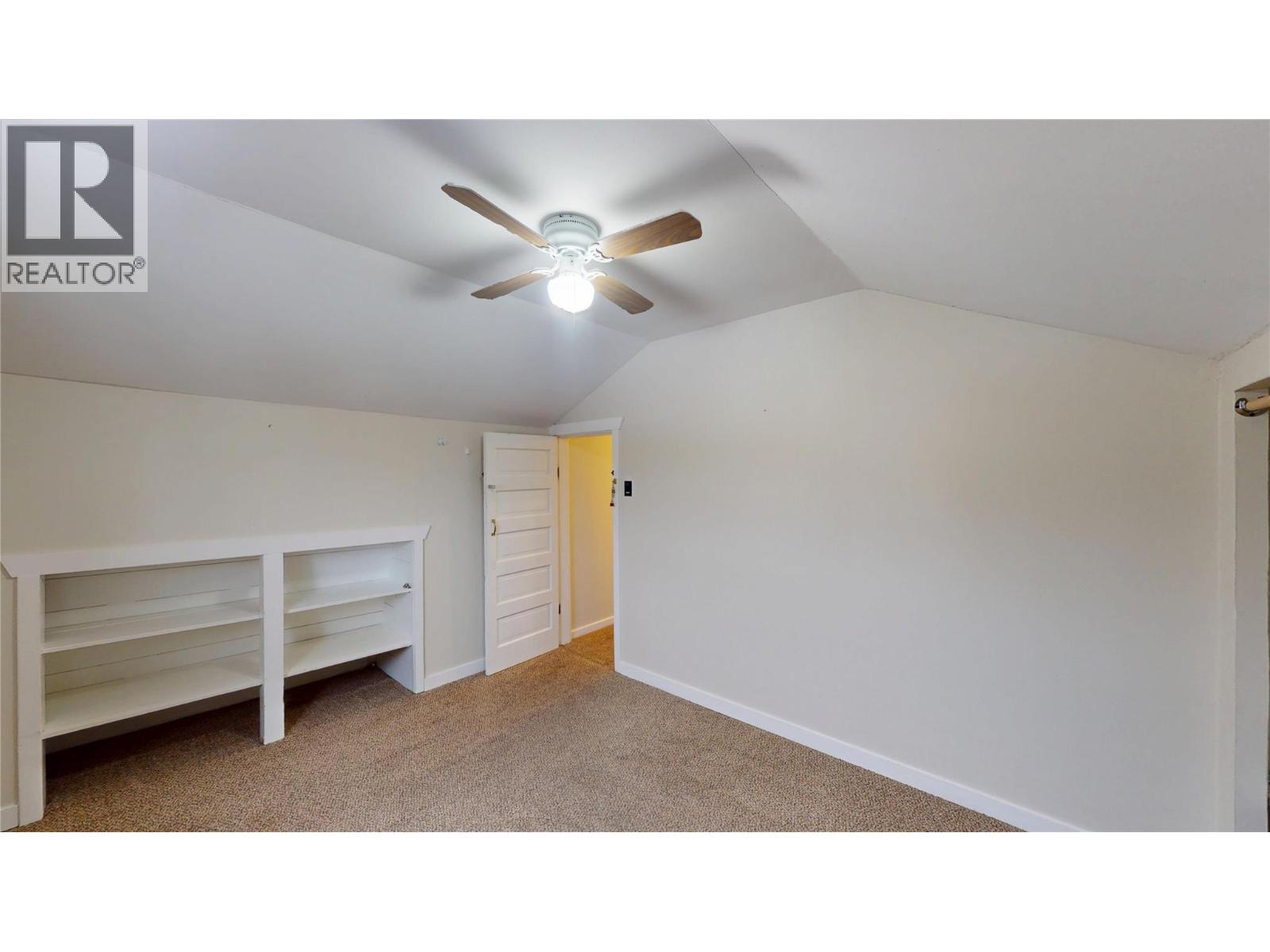 201R 9TH Avenue S, Cranbrook