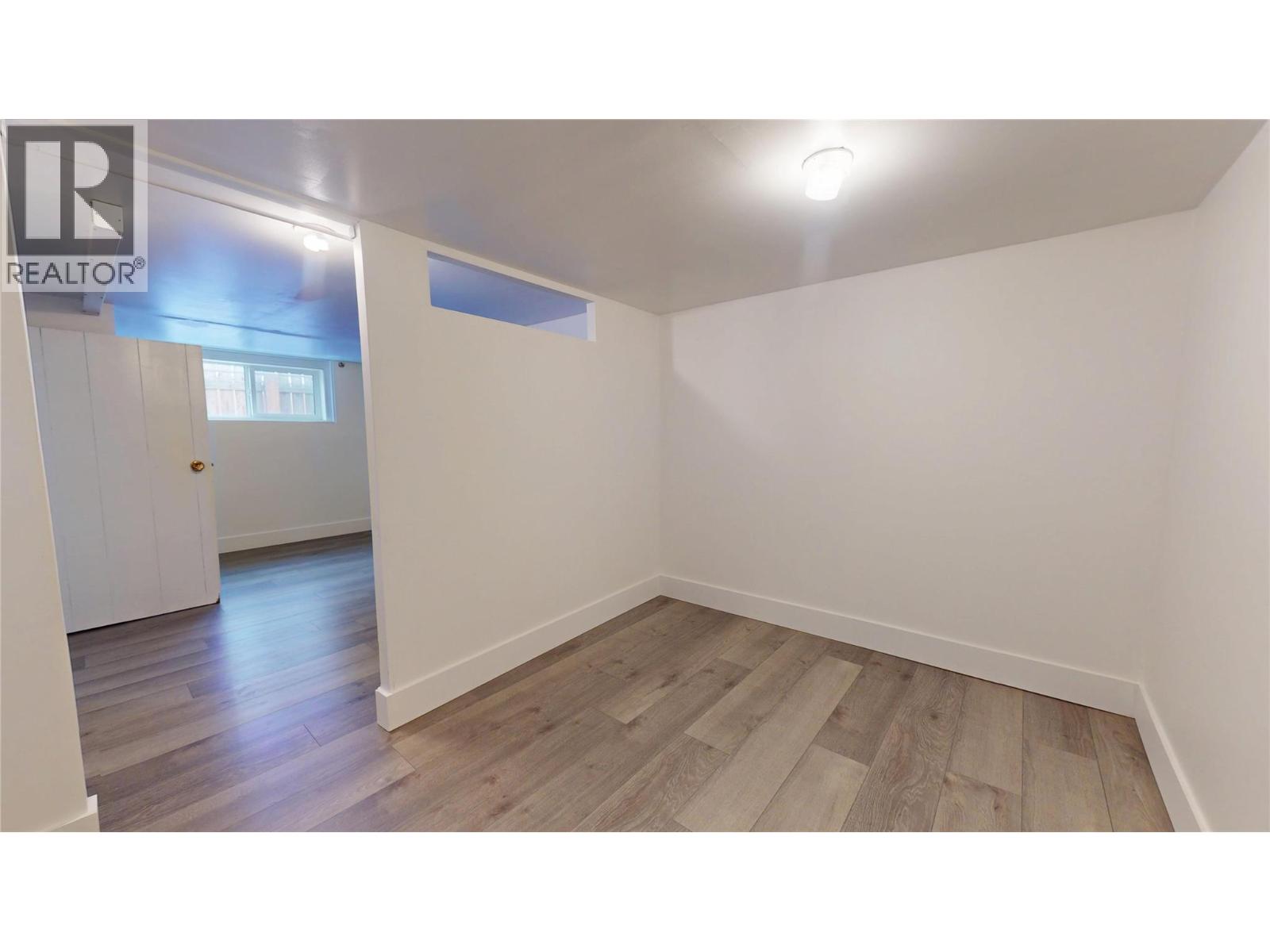 201R 9TH Avenue S, Cranbrook