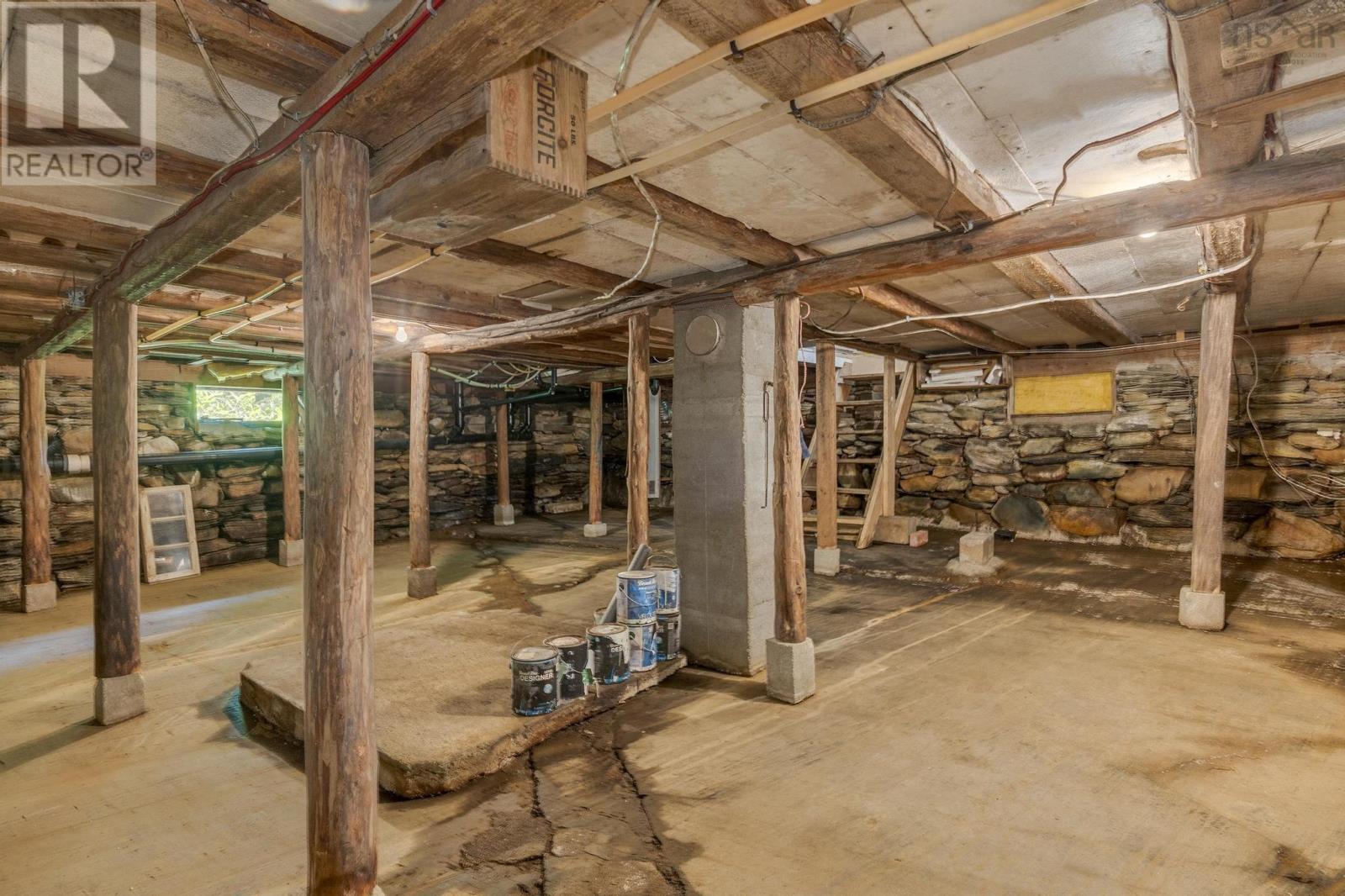 Property 49 of 49 of 18665 Highway 103