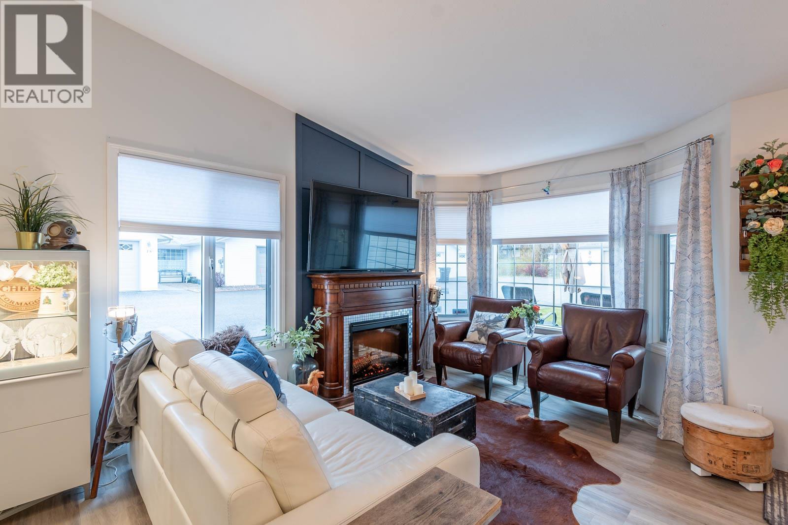 #2 3502 24 Avenue - 4