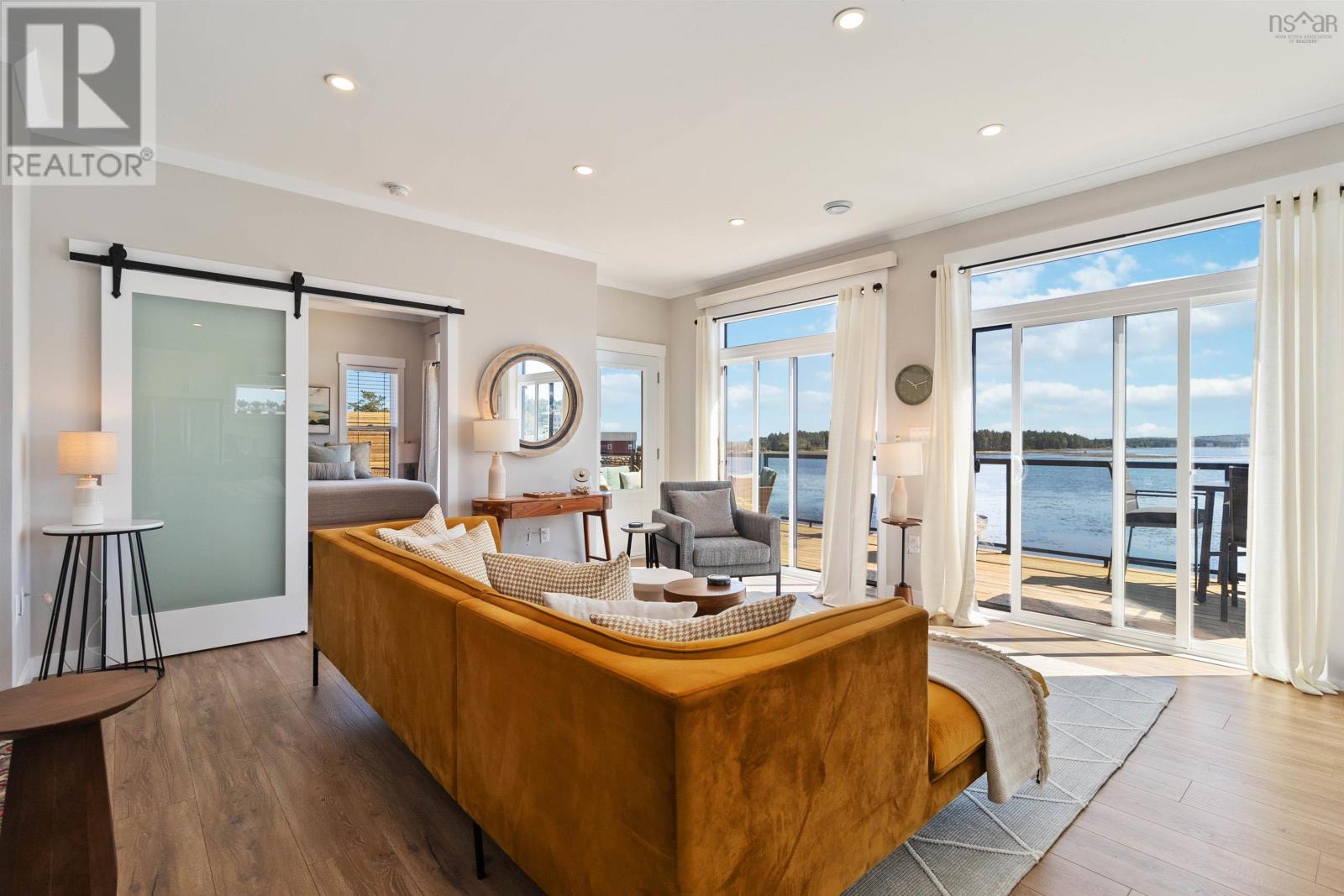 Property 16 of 41 of 4 693 Masons Beach Road