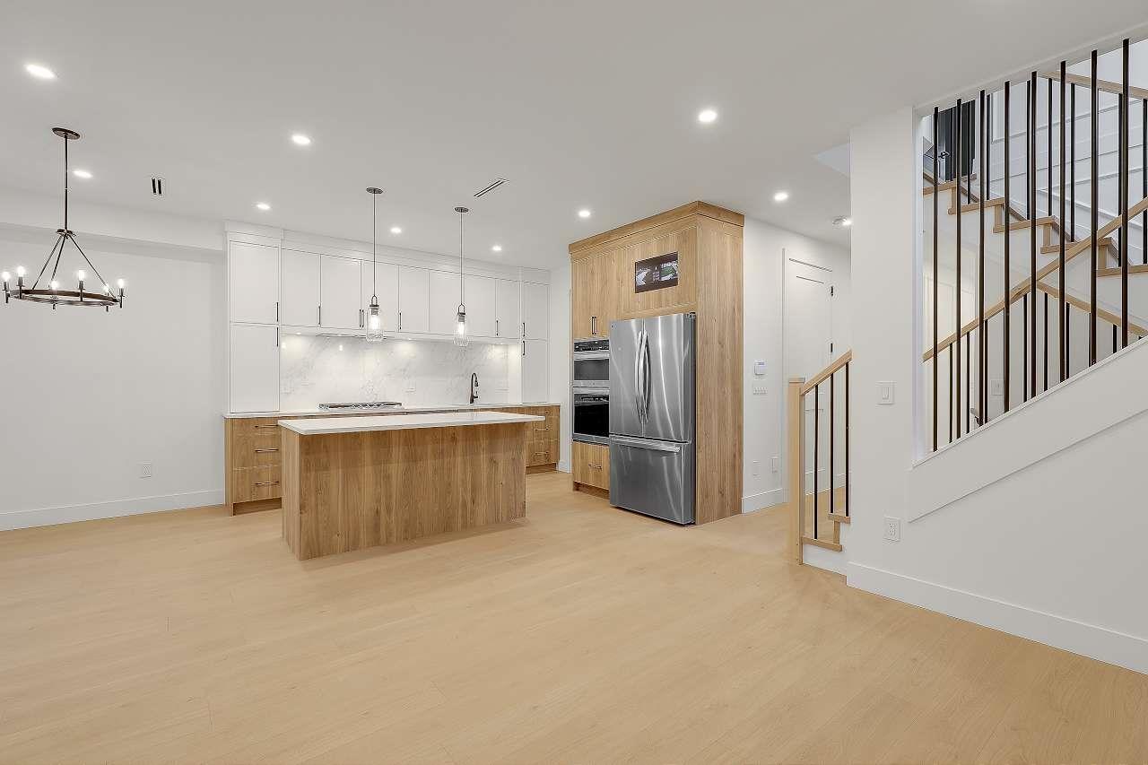 8549 111 Street, Delta