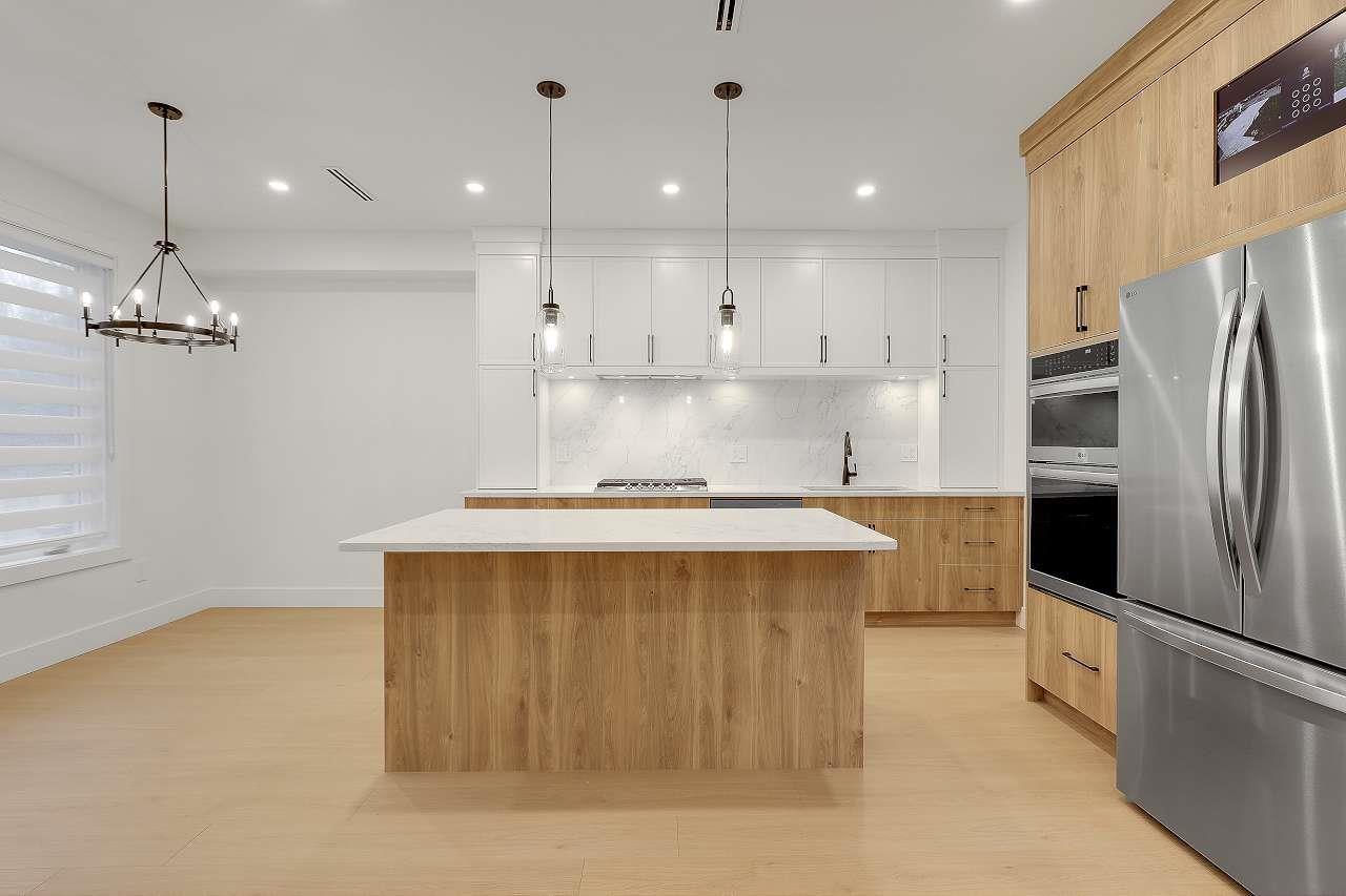 8549 111 Street, Delta