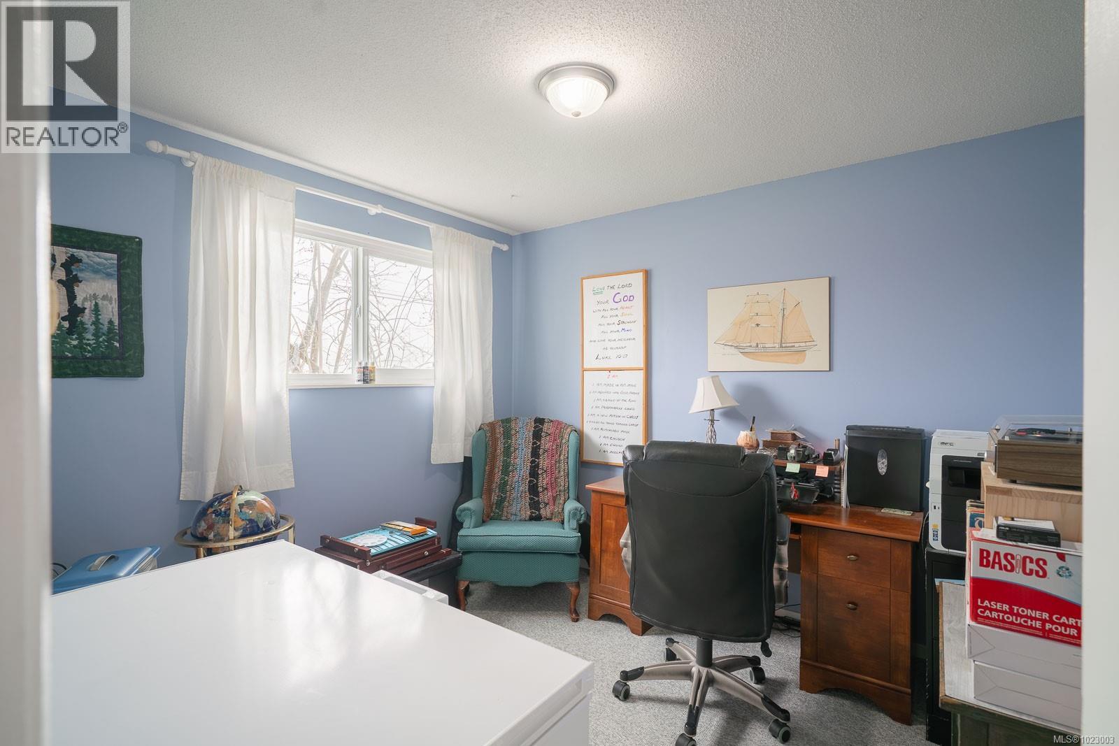 6274 Somenos Rd, Duncan