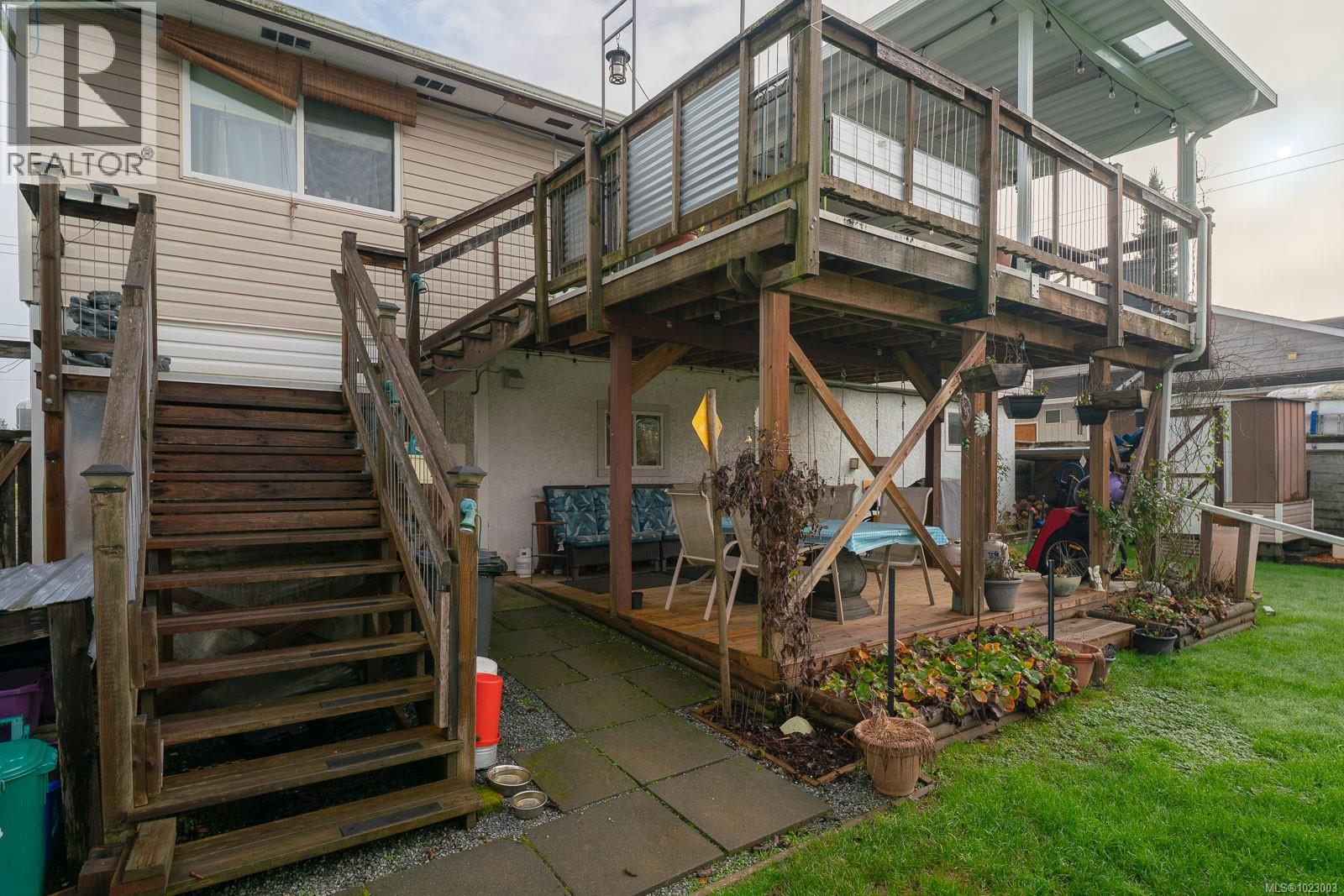 6274 Somenos Rd, Duncan