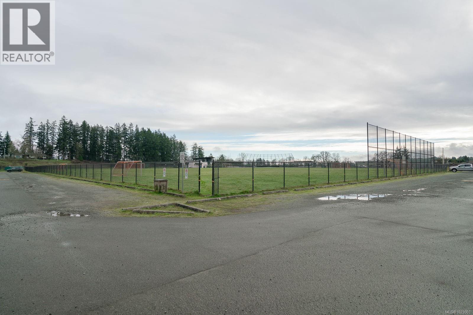 6274 Somenos Rd, Duncan