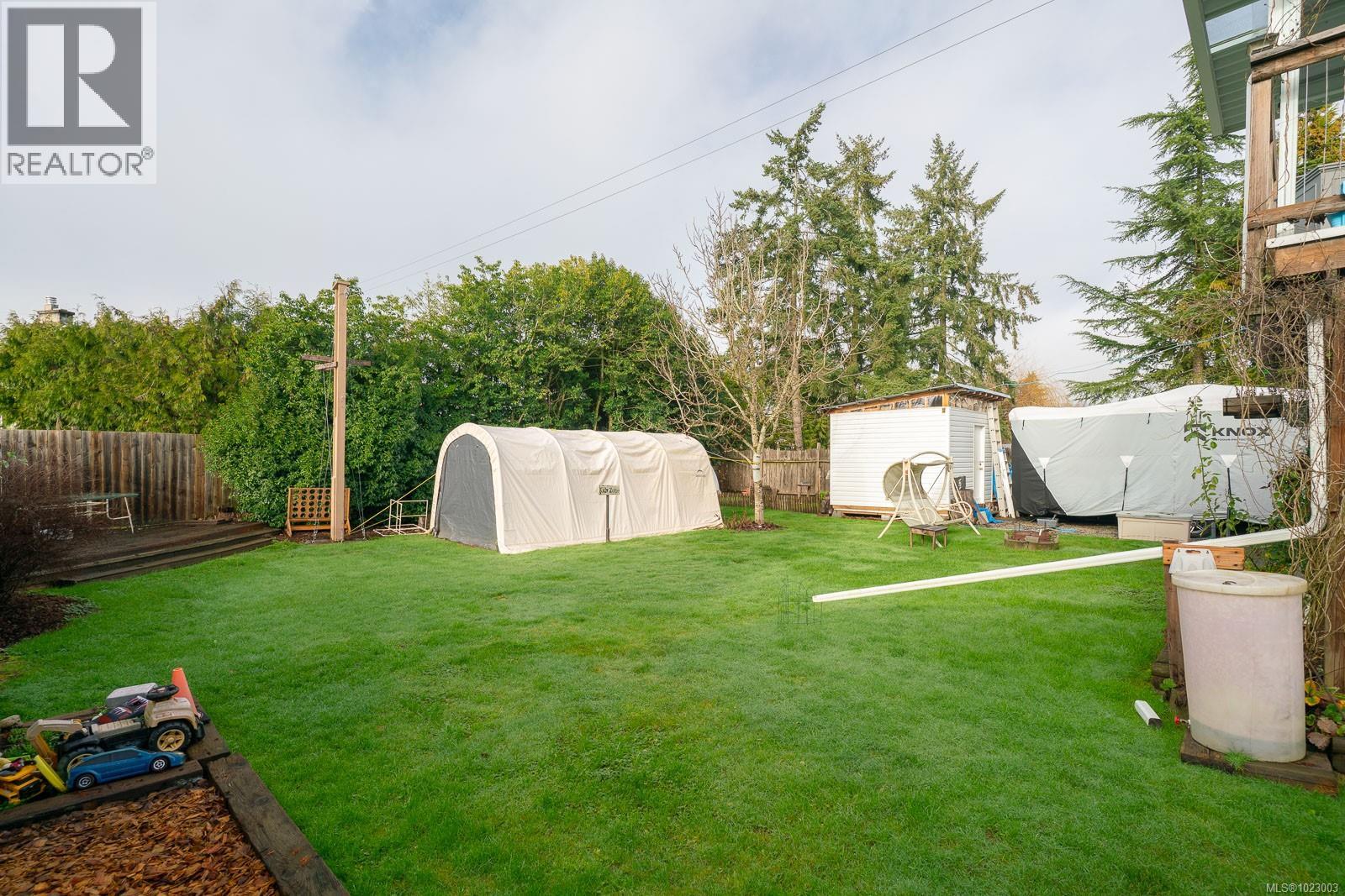 6274 Somenos Rd, Duncan