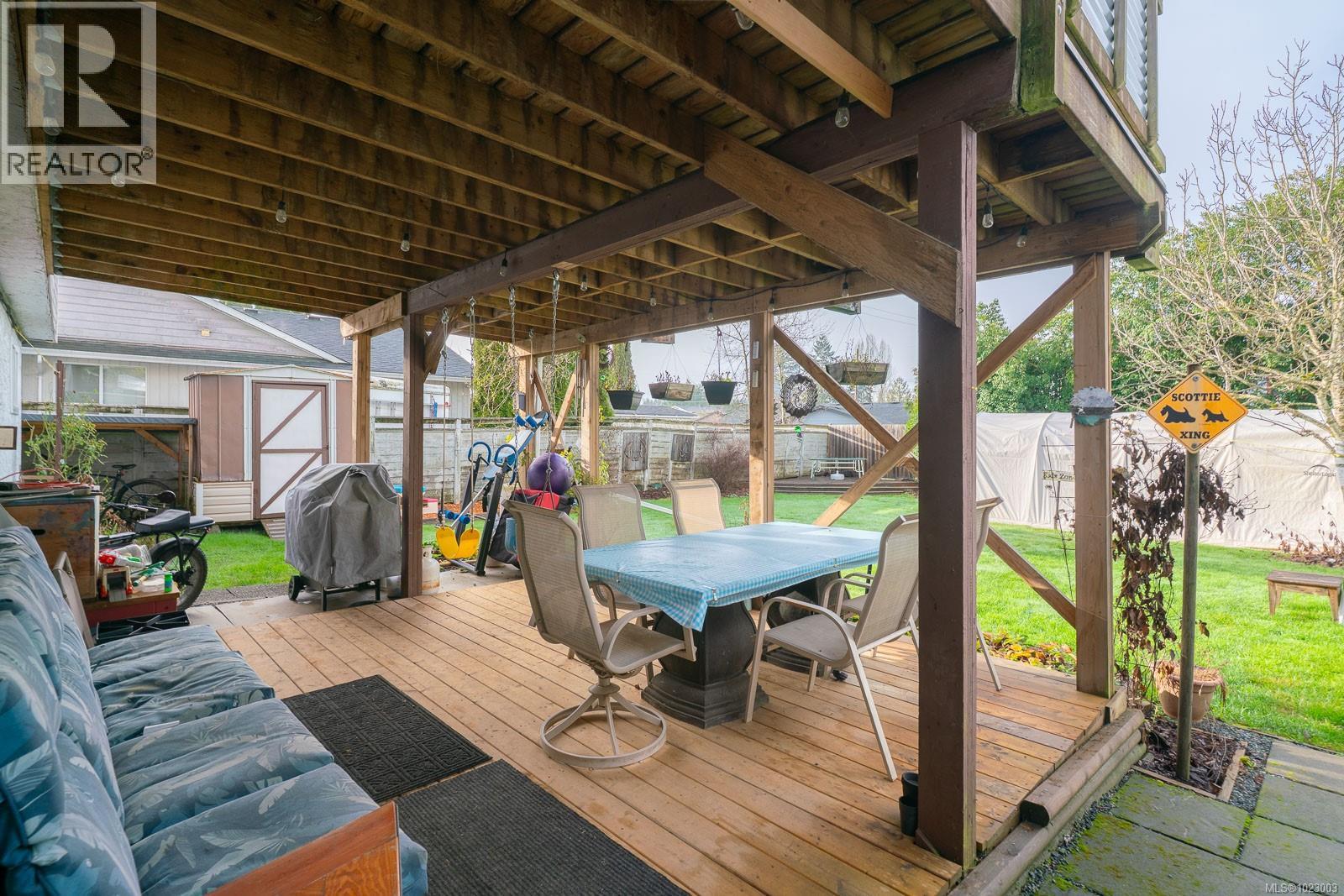 6274 Somenos Rd, Duncan