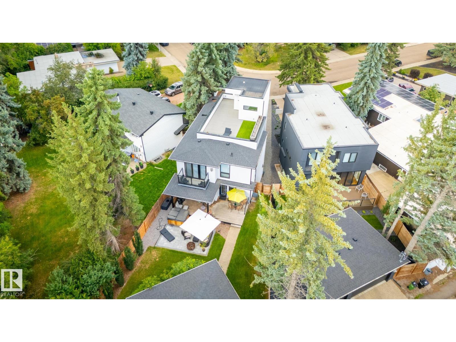 14027 91A AV NW, Edmonton