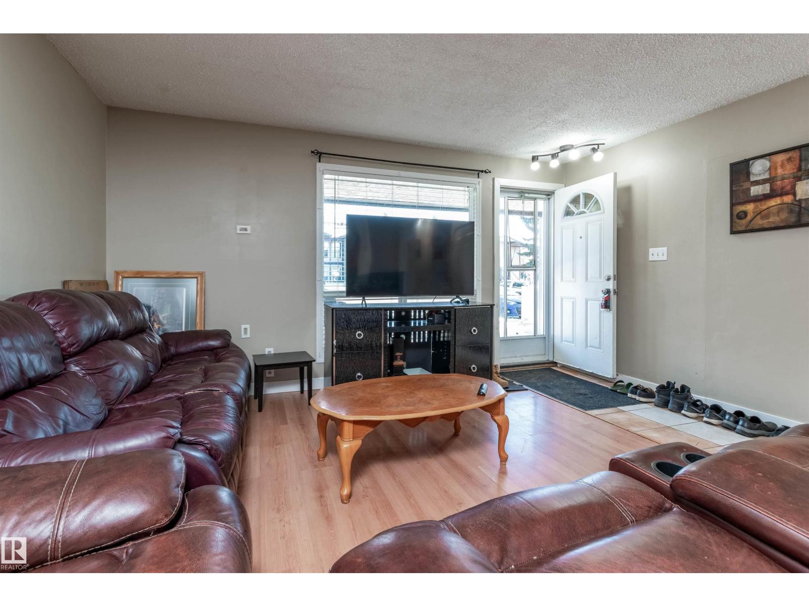 2031 SADDLEBACK RD NW, Edmonton