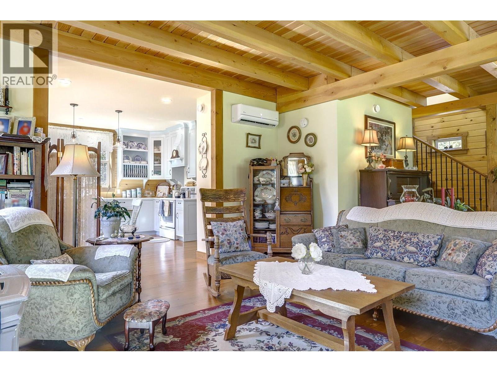 44 Mackenzie Road, Salmon Arm