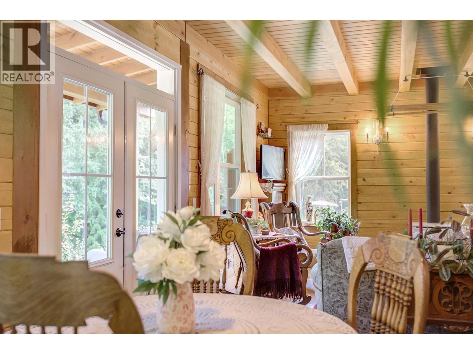 44 Mackenzie Road, Salmon Arm