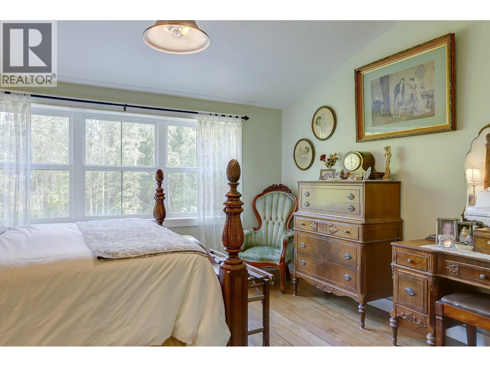 44 Mackenzie Road, Salmon Arm