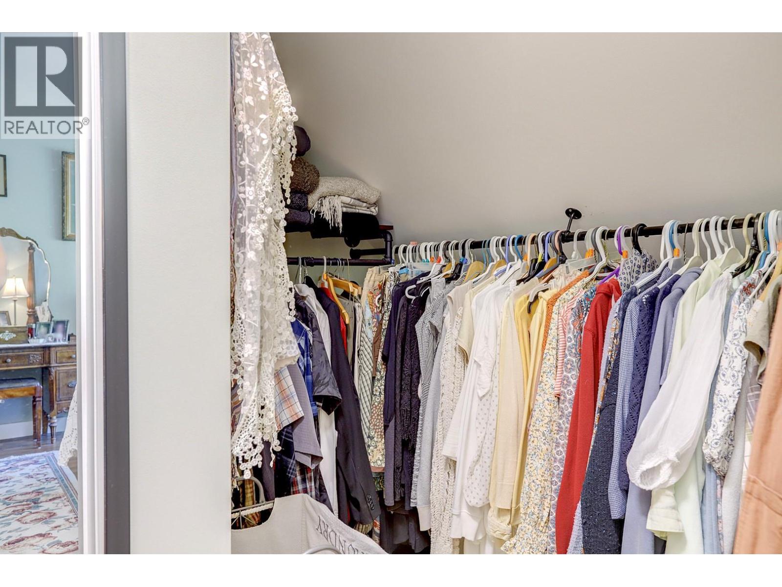 44 Mackenzie Road, Salmon Arm