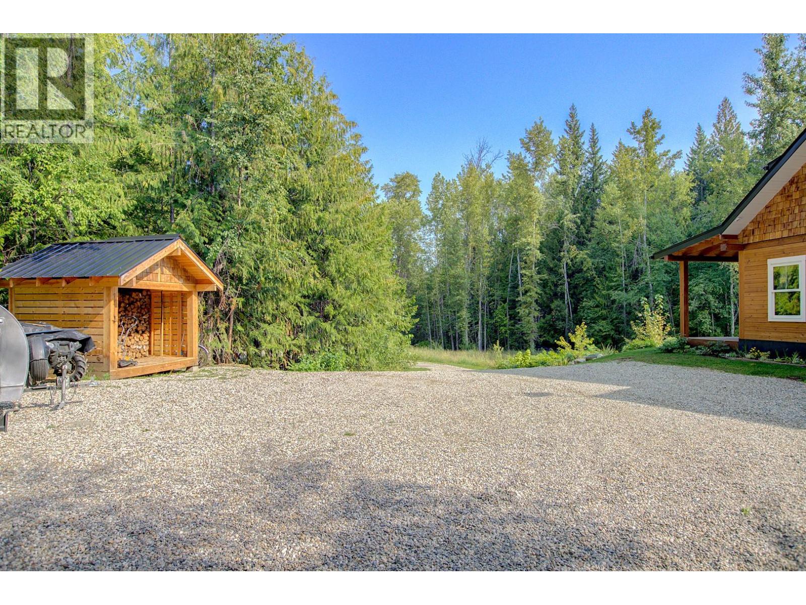 44 Mackenzie Road, Salmon Arm