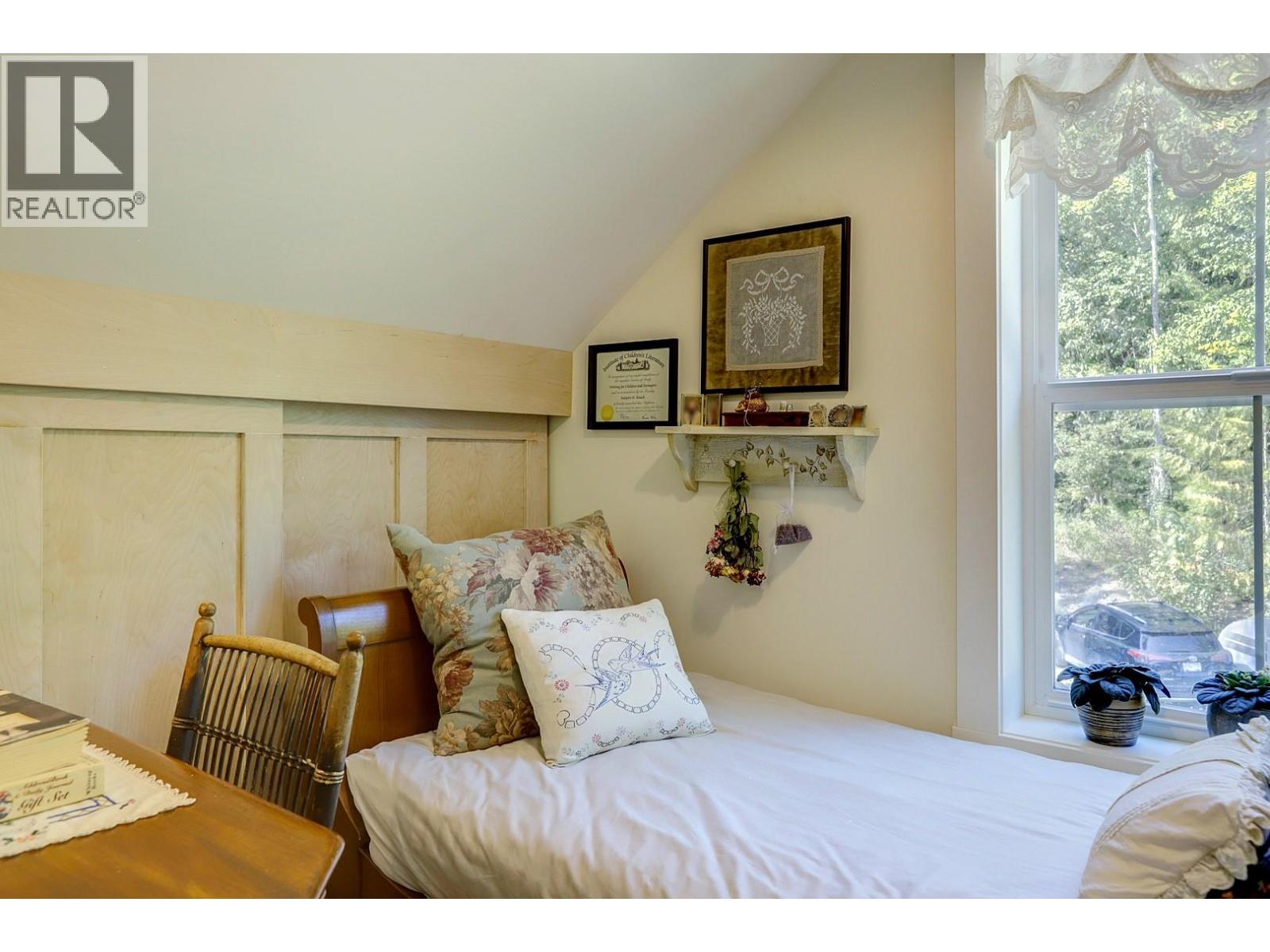 44 Mackenzie Road, Salmon Arm