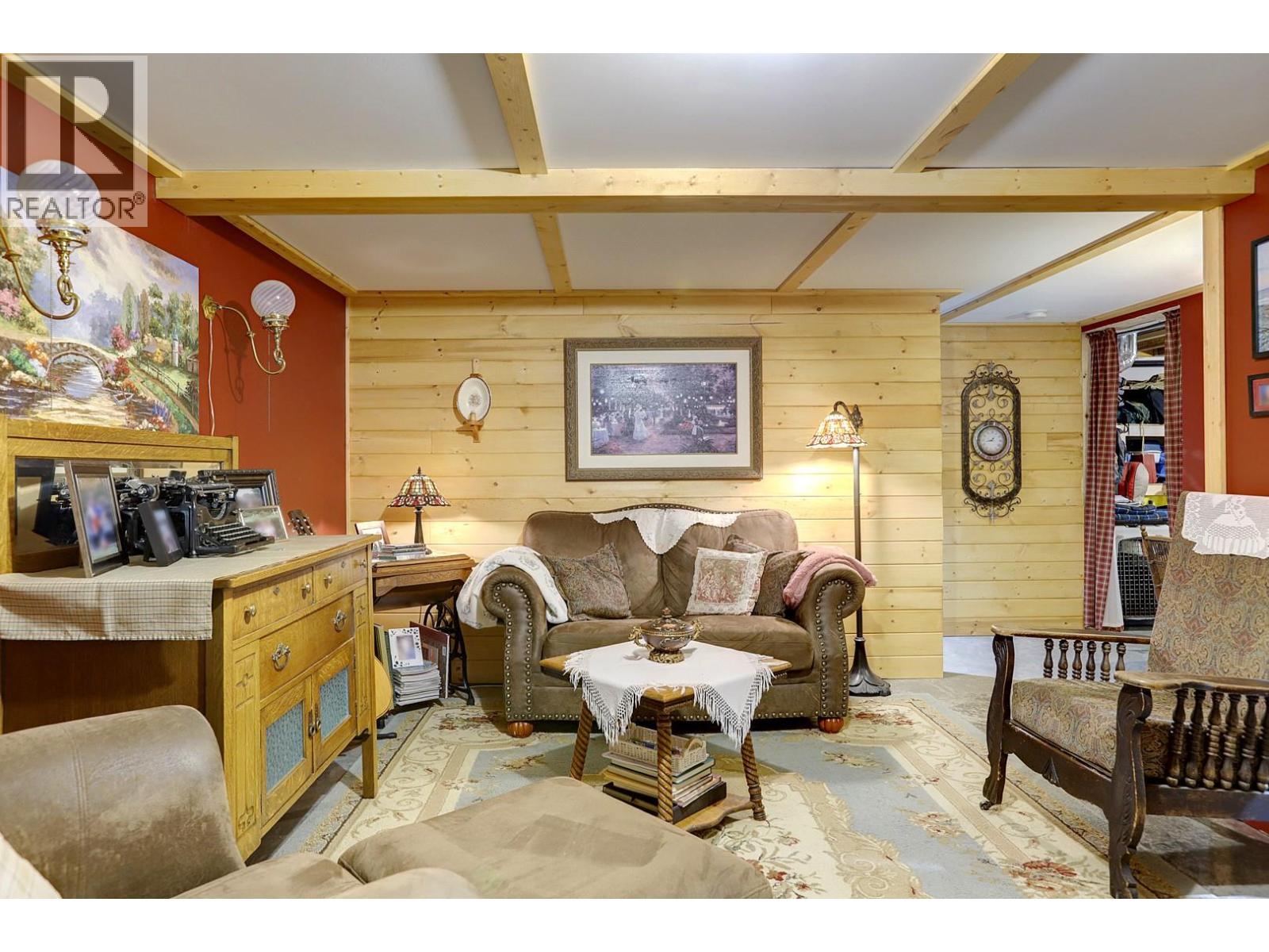 44 Mackenzie Road, Salmon Arm