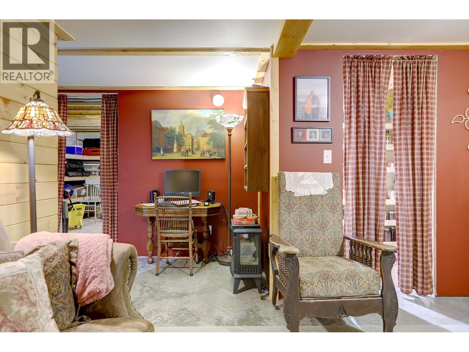 44 Mackenzie Road, Salmon Arm