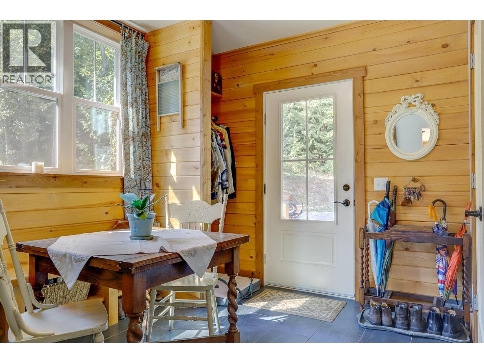 44 Mackenzie Road, Salmon Arm