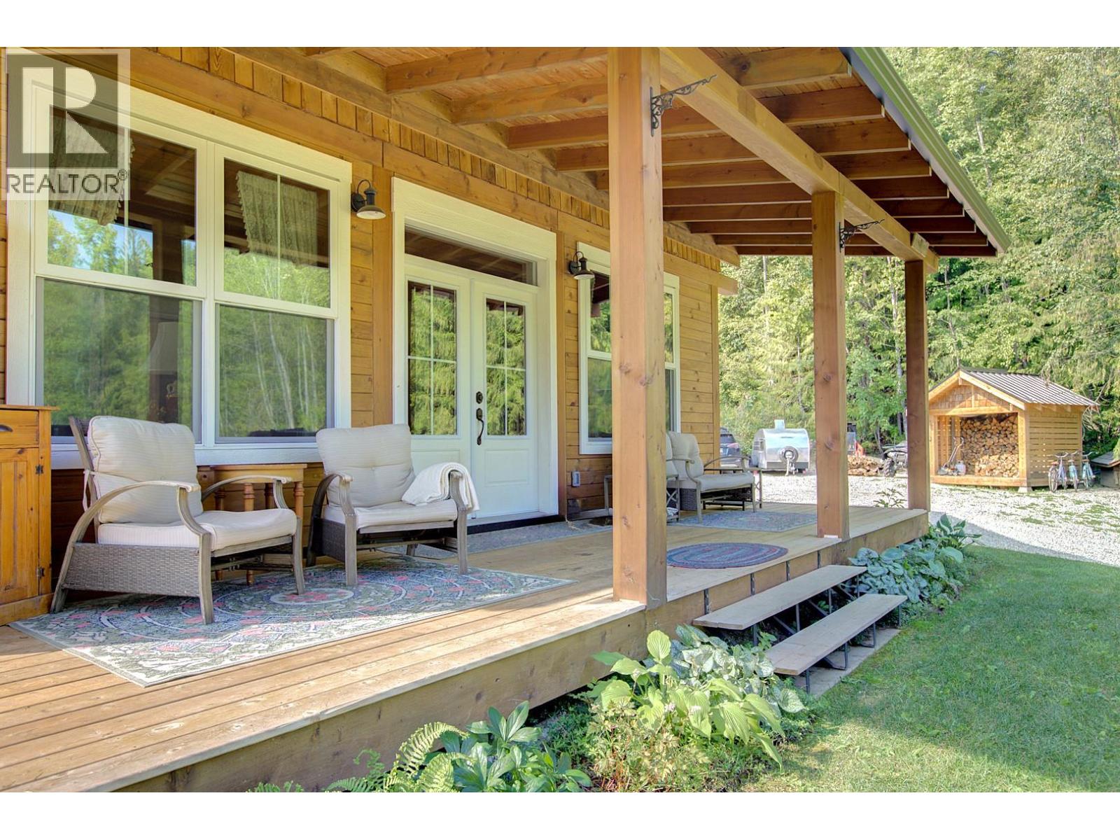 44 Mackenzie Road, Salmon Arm