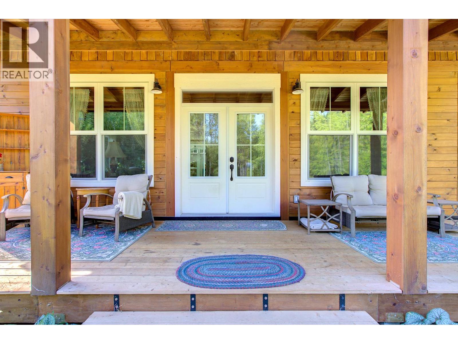 44 Mackenzie Road, Salmon Arm