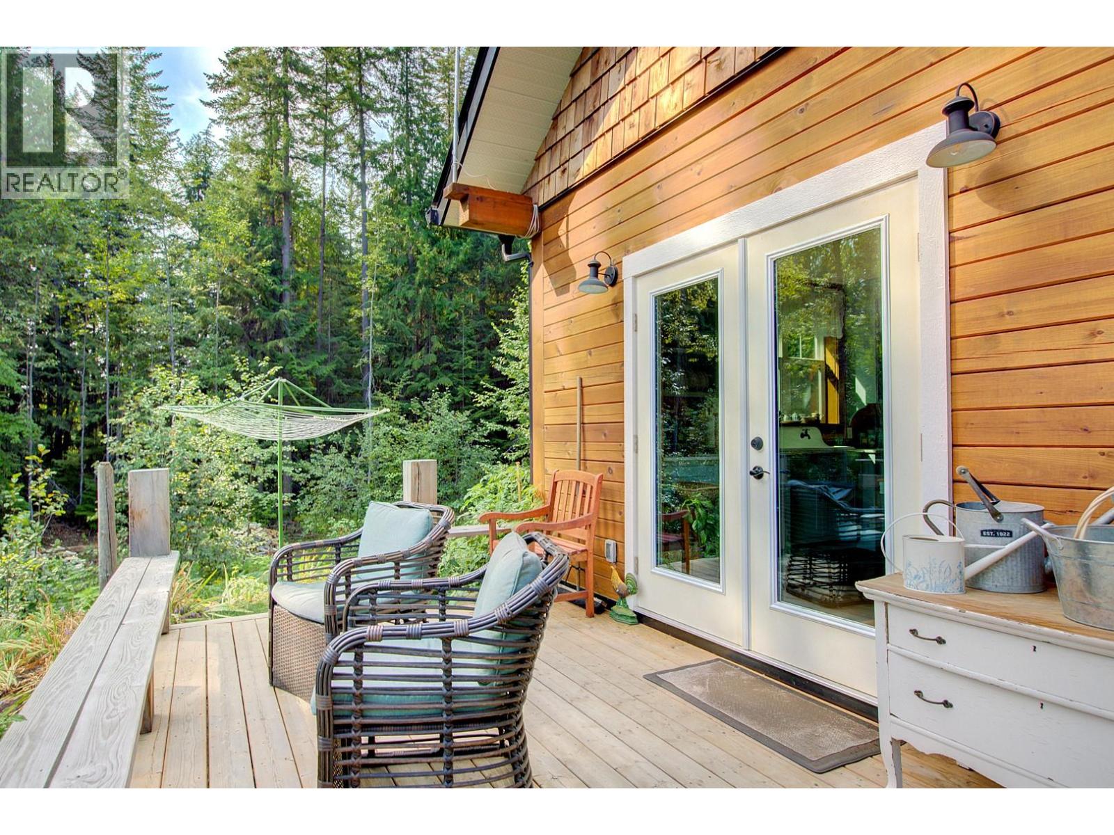 44 Mackenzie Road, Salmon Arm