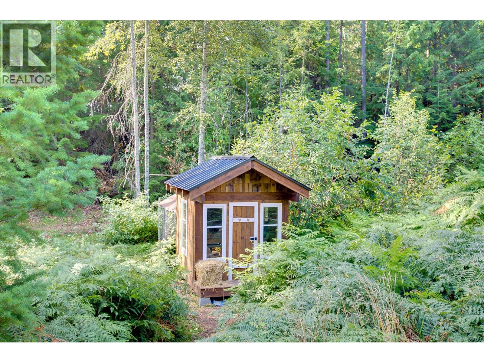 44 Mackenzie Road, Salmon Arm