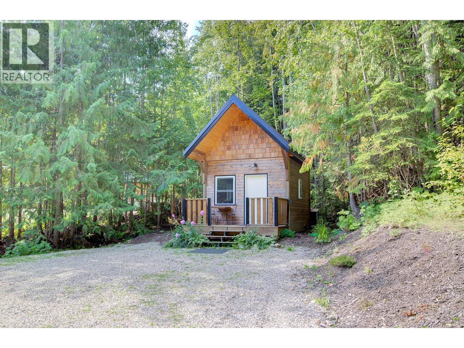 44 Mackenzie Road, Salmon Arm