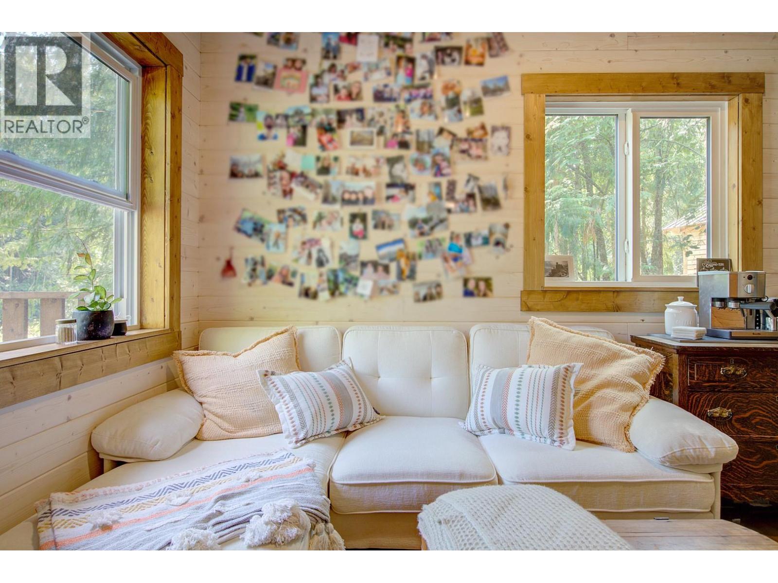 44 Mackenzie Road, Salmon Arm