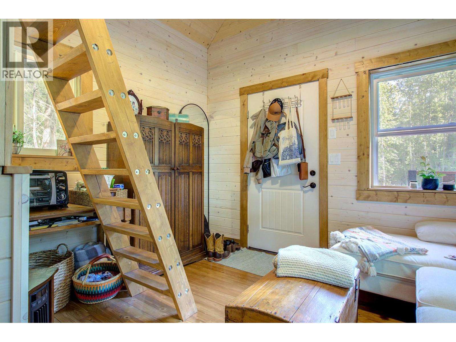 44 Mackenzie Road, Salmon Arm