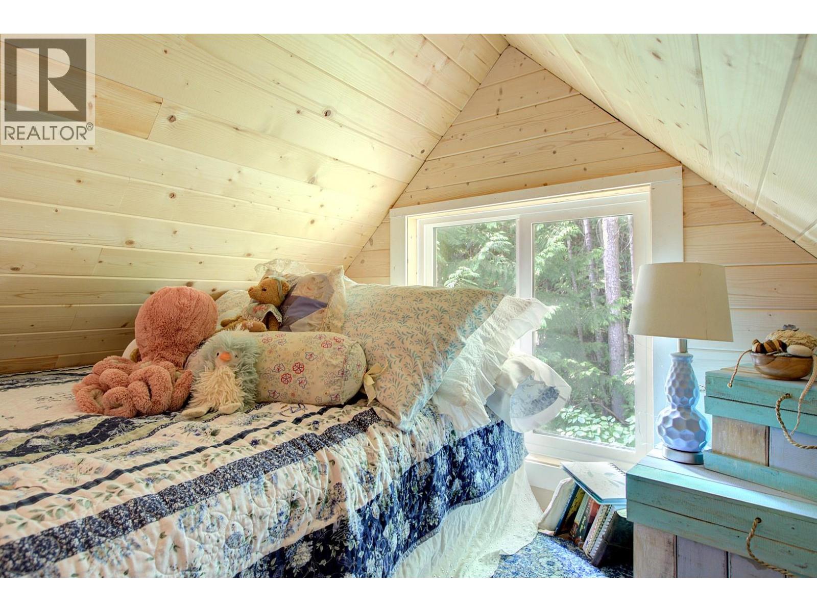 44 Mackenzie Road, Salmon Arm