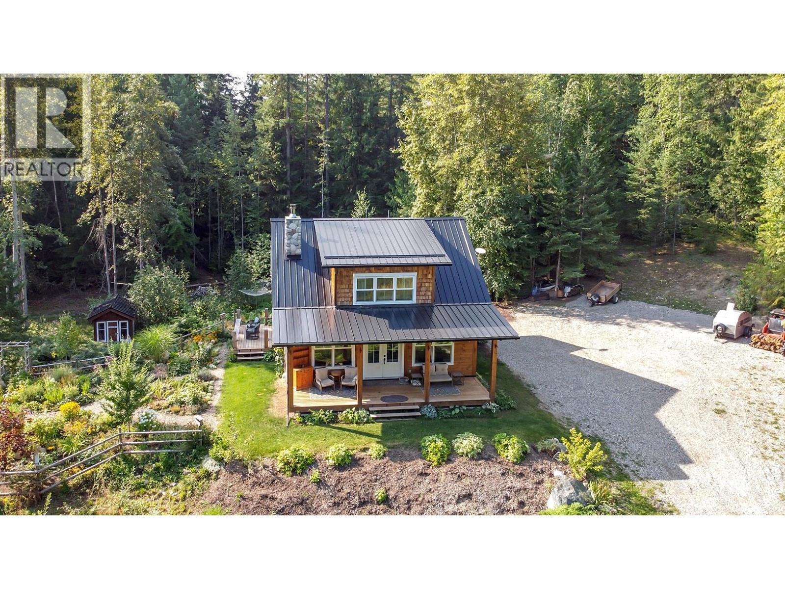 44 Mackenzie Road, Salmon Arm