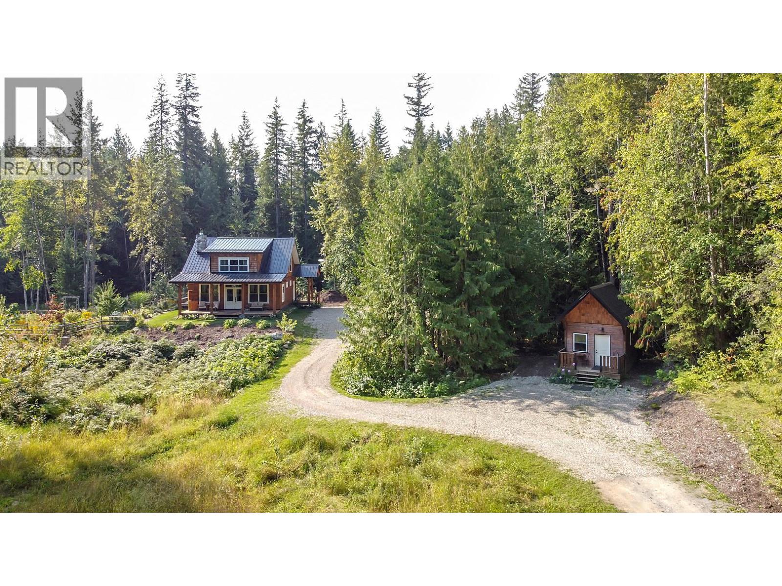 44 Mackenzie Road, Salmon Arm