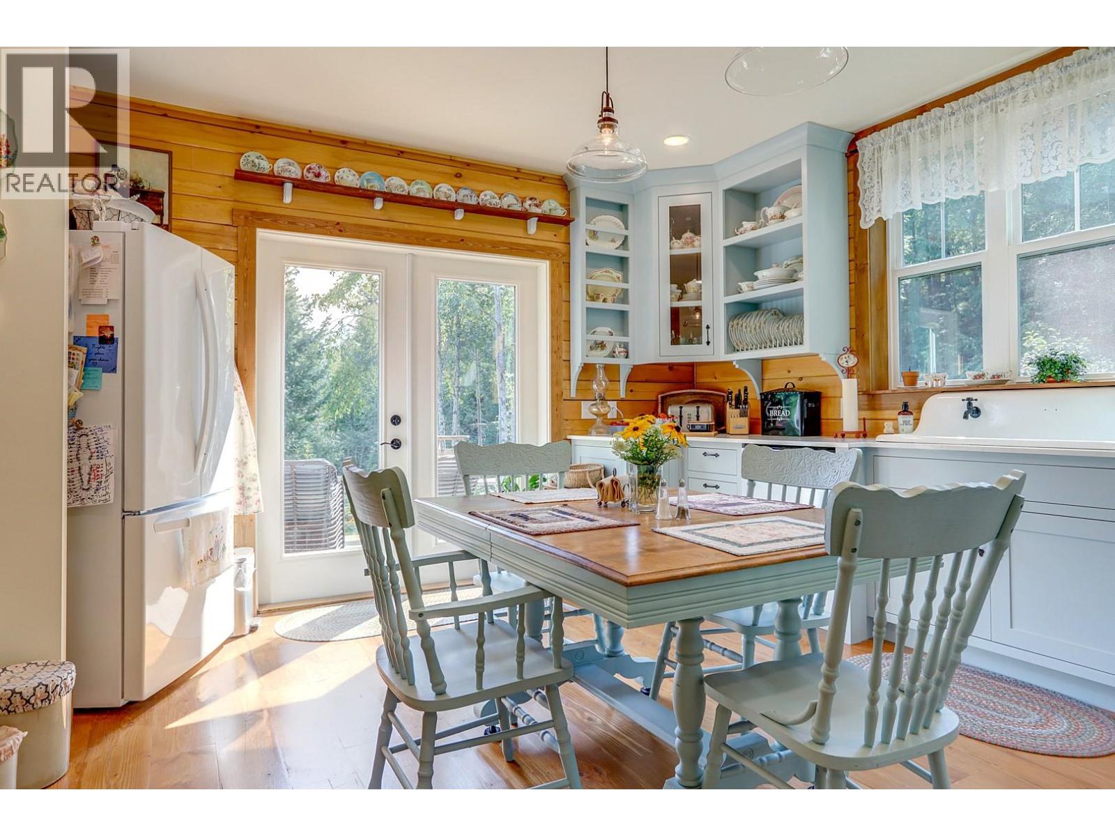 44 Mackenzie Road, Salmon Arm