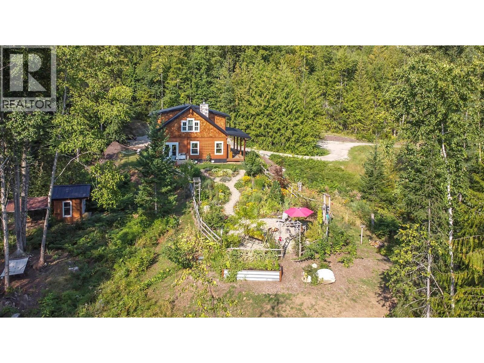44 Mackenzie Road, Salmon Arm