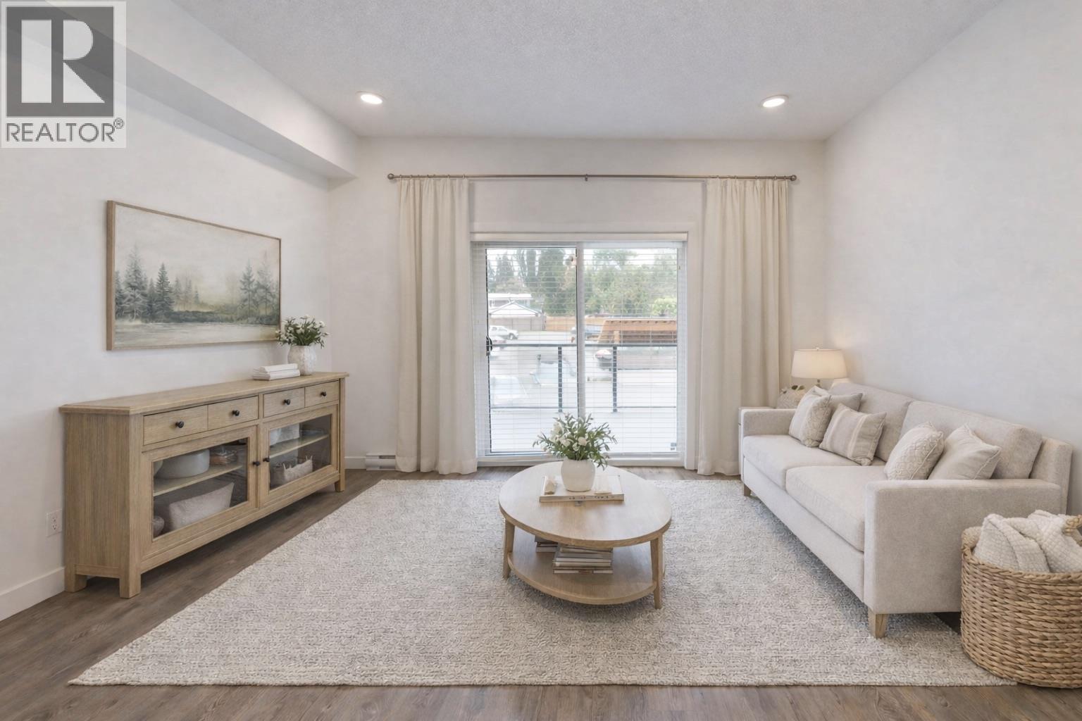 #1202 410 5TH AVENUE - 21