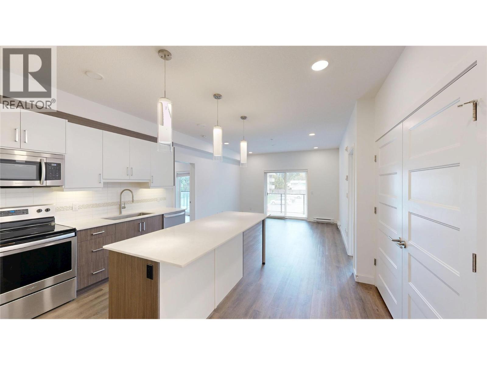 #1202 410 5TH AVENUE - 8