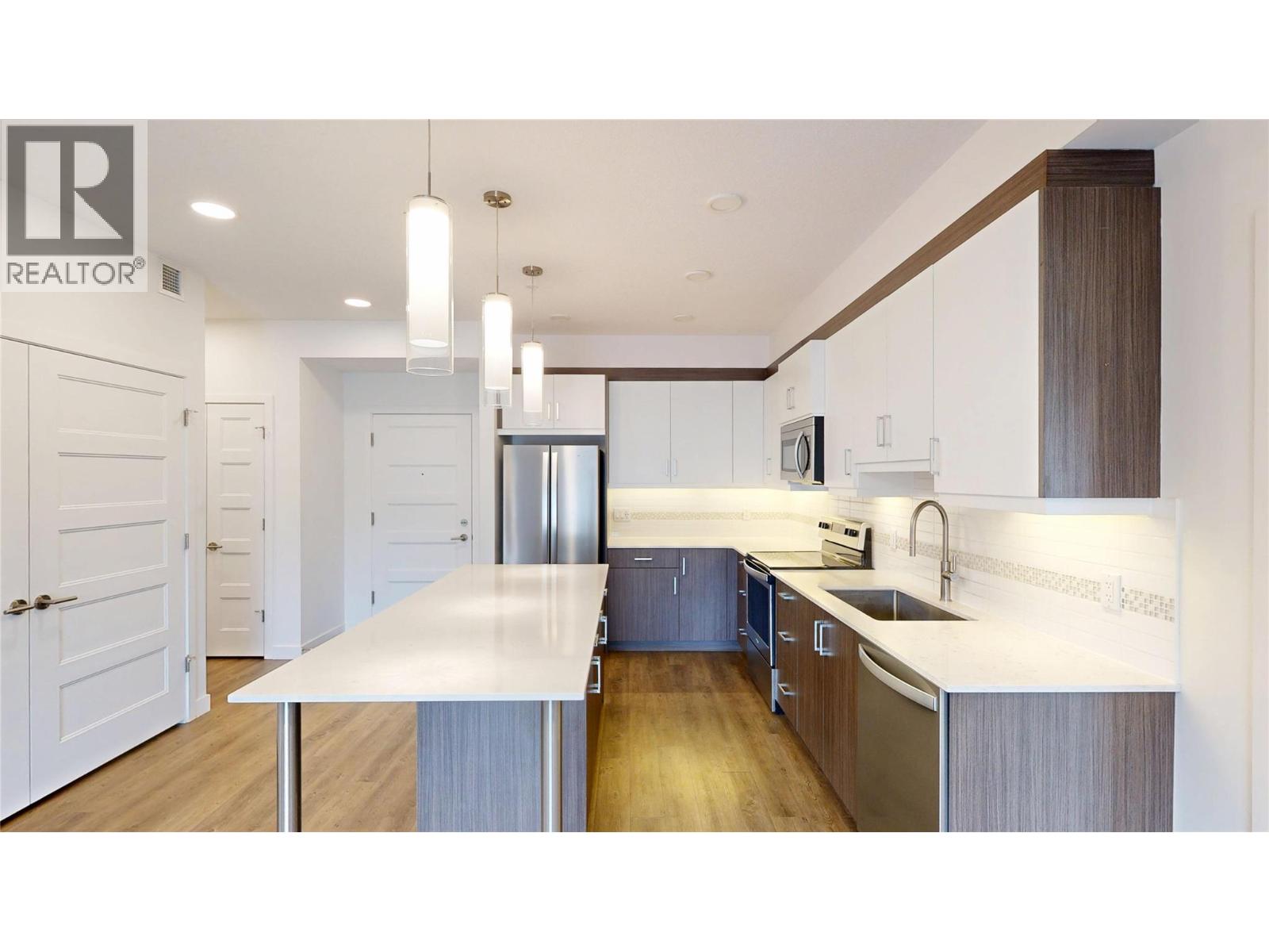 #1202 410 5TH AVENUE - 9