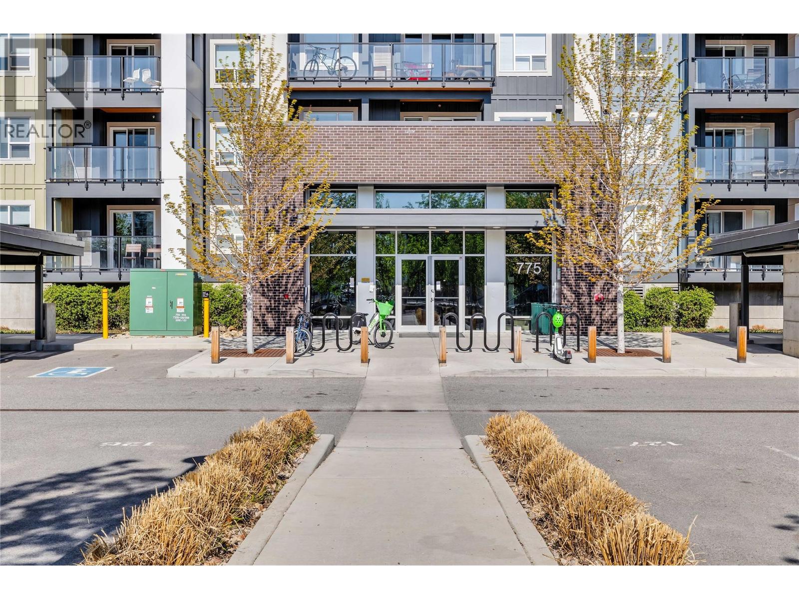 203 775 Academy Way, Kelowna