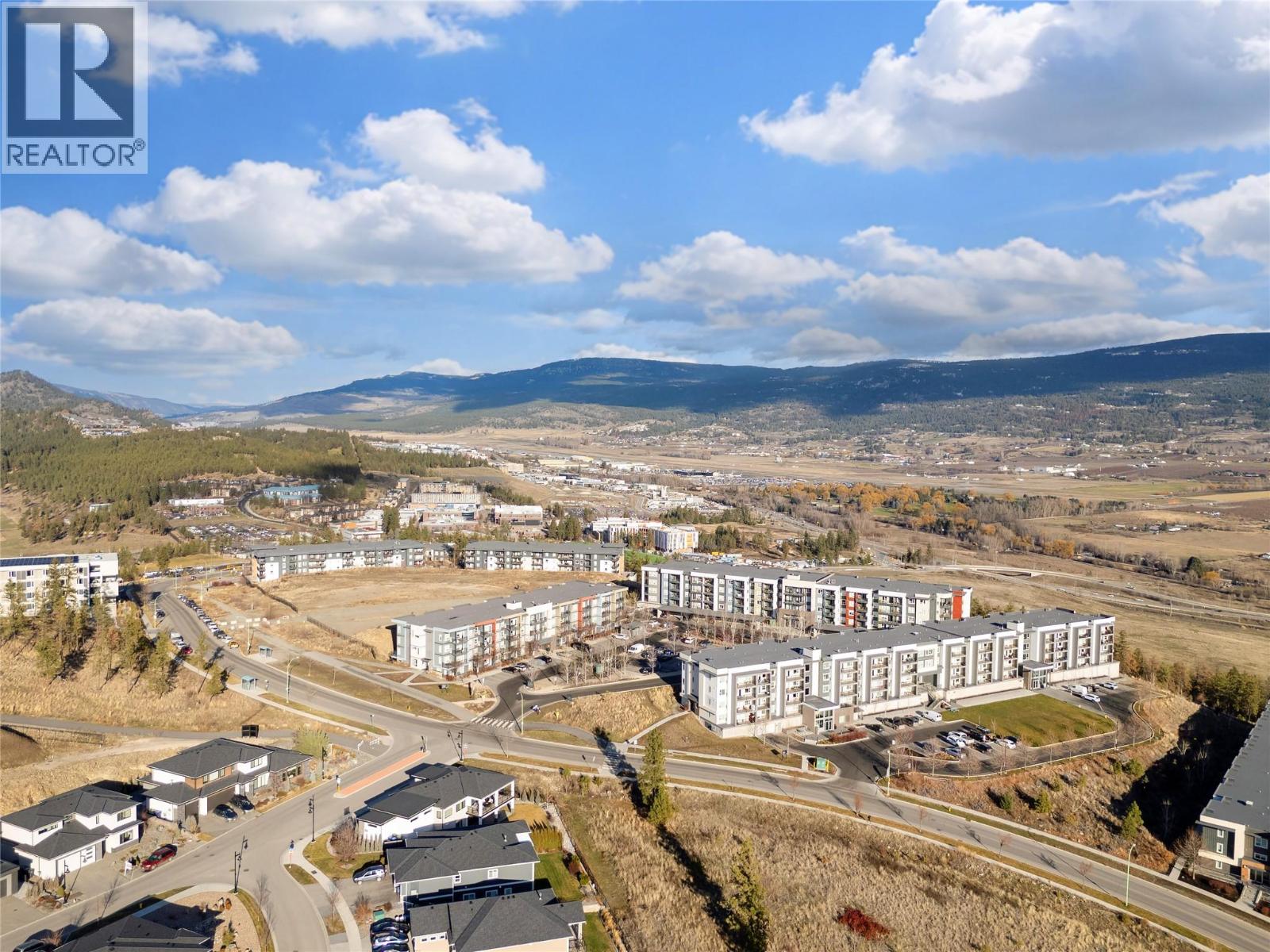 203 775 Academy Way, Kelowna