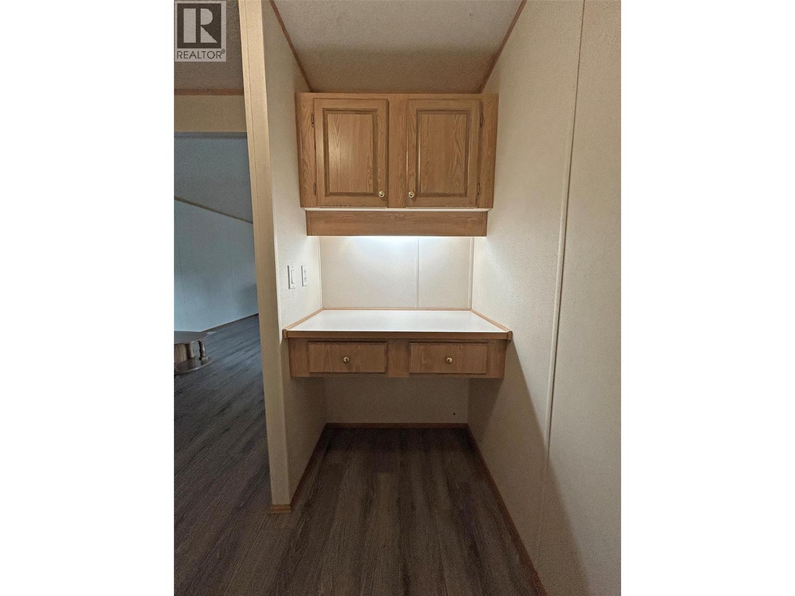 #5 4980 LANDON ROAD - 10