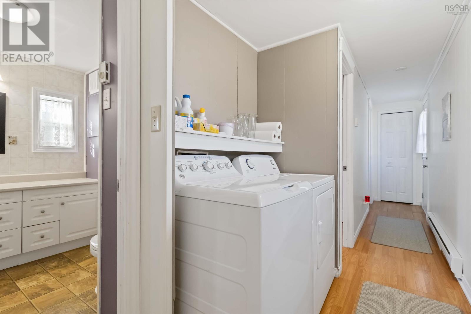 Property 17 of 26 of 2 Stanley Street