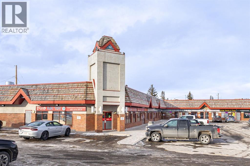 Single Family House for Sale in   Buckthorn Road NW Thorncliffe Calgary 